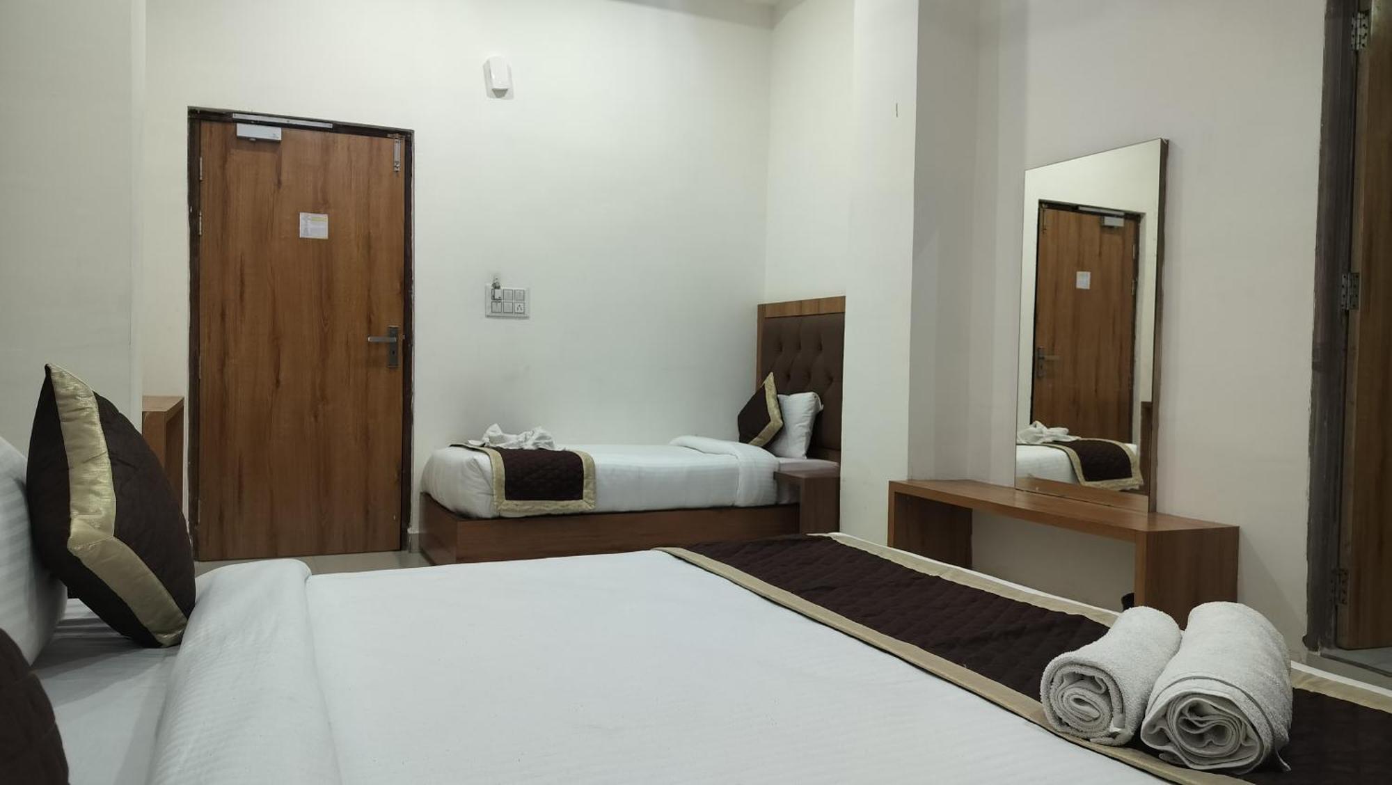 Hotel Binwa View Baijnath Bagian luar foto