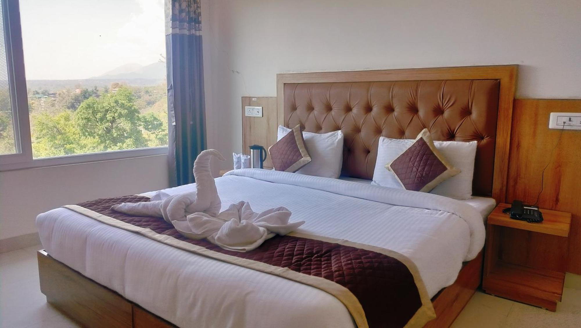 Hotel Binwa View Baijnath Bagian luar foto